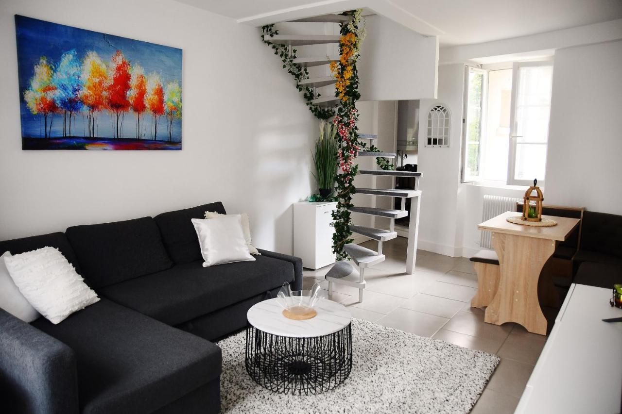 Secret Garden - Duplex Moderne - Jardin - Netflix - Apartamento Provins Exterior foto